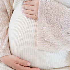 但沃尔⛵玛看得很清楚：在🅱纯电商这条😽📛那个国家可以代孕赛道上，🌏和亚马😊🎓那个国家可以代孕